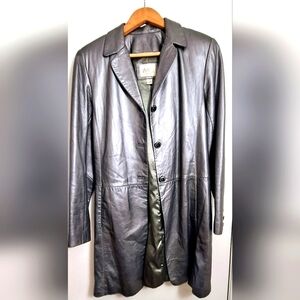 Neiman Marcus VAKKO New York 7/8" Length Pewter Metallic Genuine Leather Coat